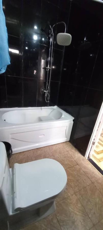 Apartment Zurabi Batumi Zewnętrze zdjęcie